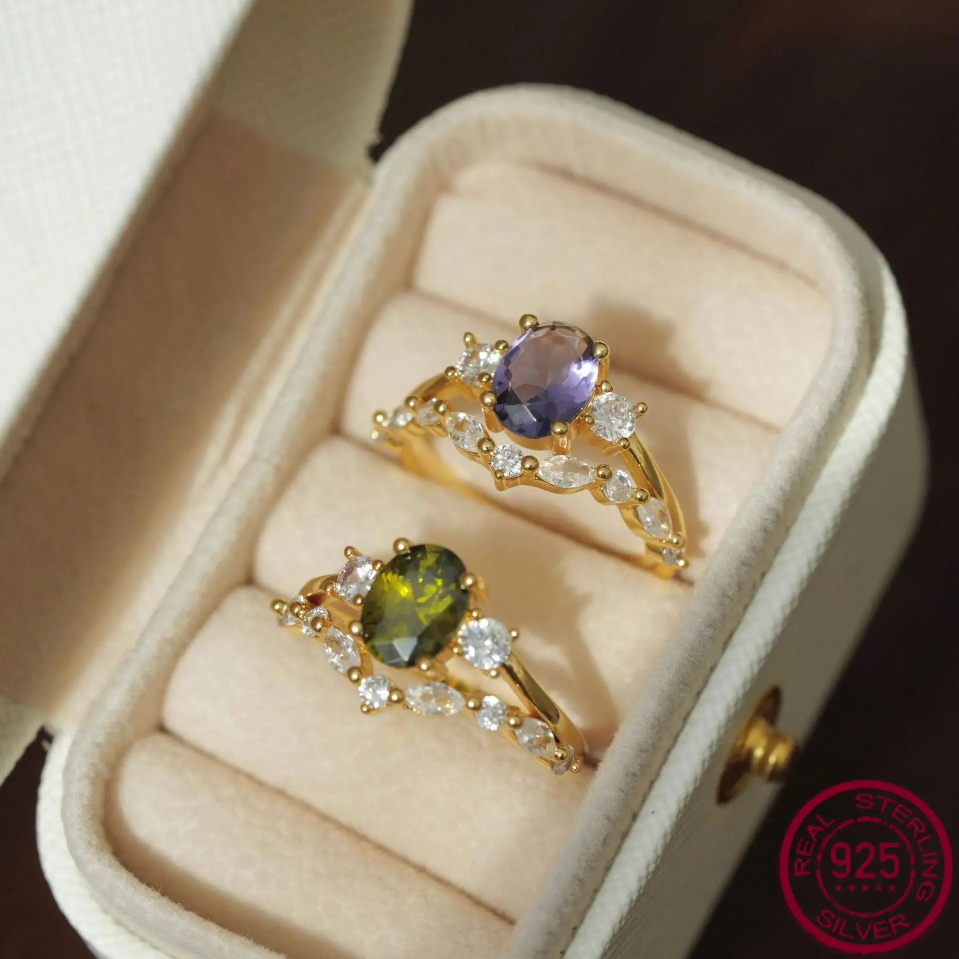 

New S925 pure silver French retro palace diamond set high-end light luxury olive green purple ring wedding jewelry