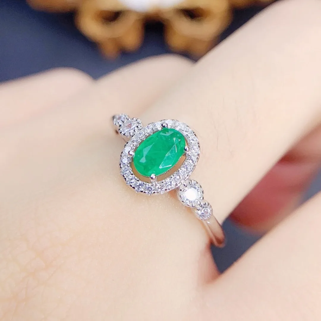 Anello verde smeraldo ovale stile semplice spedizione gratuita 4*6mm 0,5 ct gemma 925 gioielli in argento Sterling