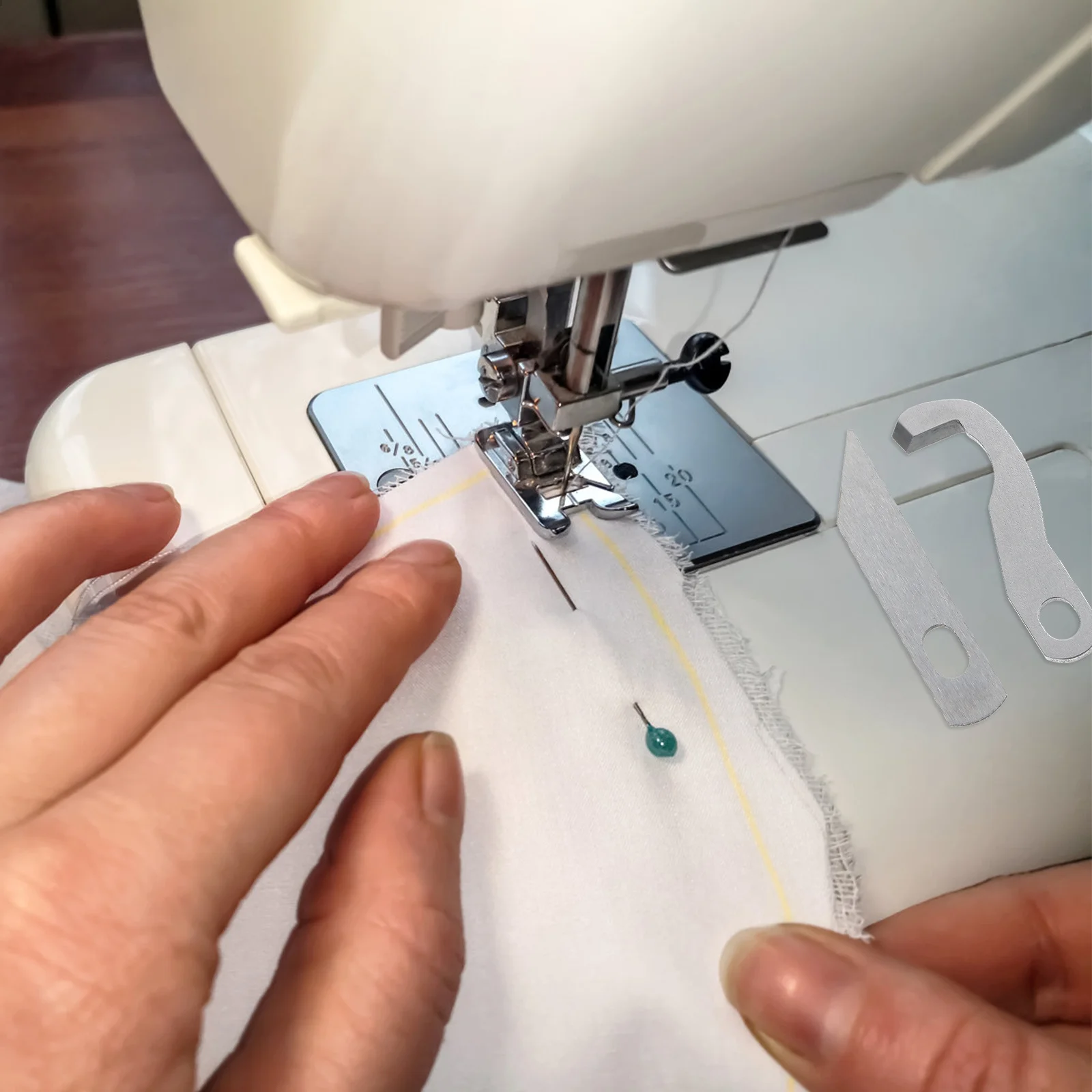 2 قطعة شفرات الاوفرلوك استبدال السكاكين العلوية والسفلية السلس النسيج قطع أجزاء آلة Serger الخياطة الملحقات #2