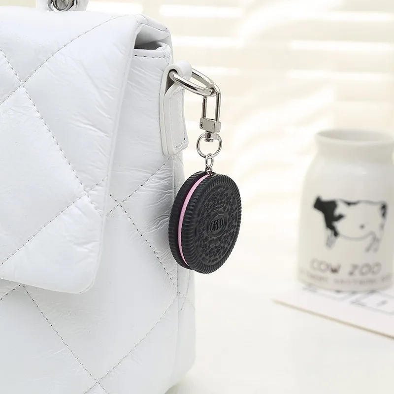 Oreo Cookie Keychain para Amigos, Modelo Alimentar Criativo, Pingente de bolsa de carro, Boutique Gift, Jóias Divertidas, Moda Bonita