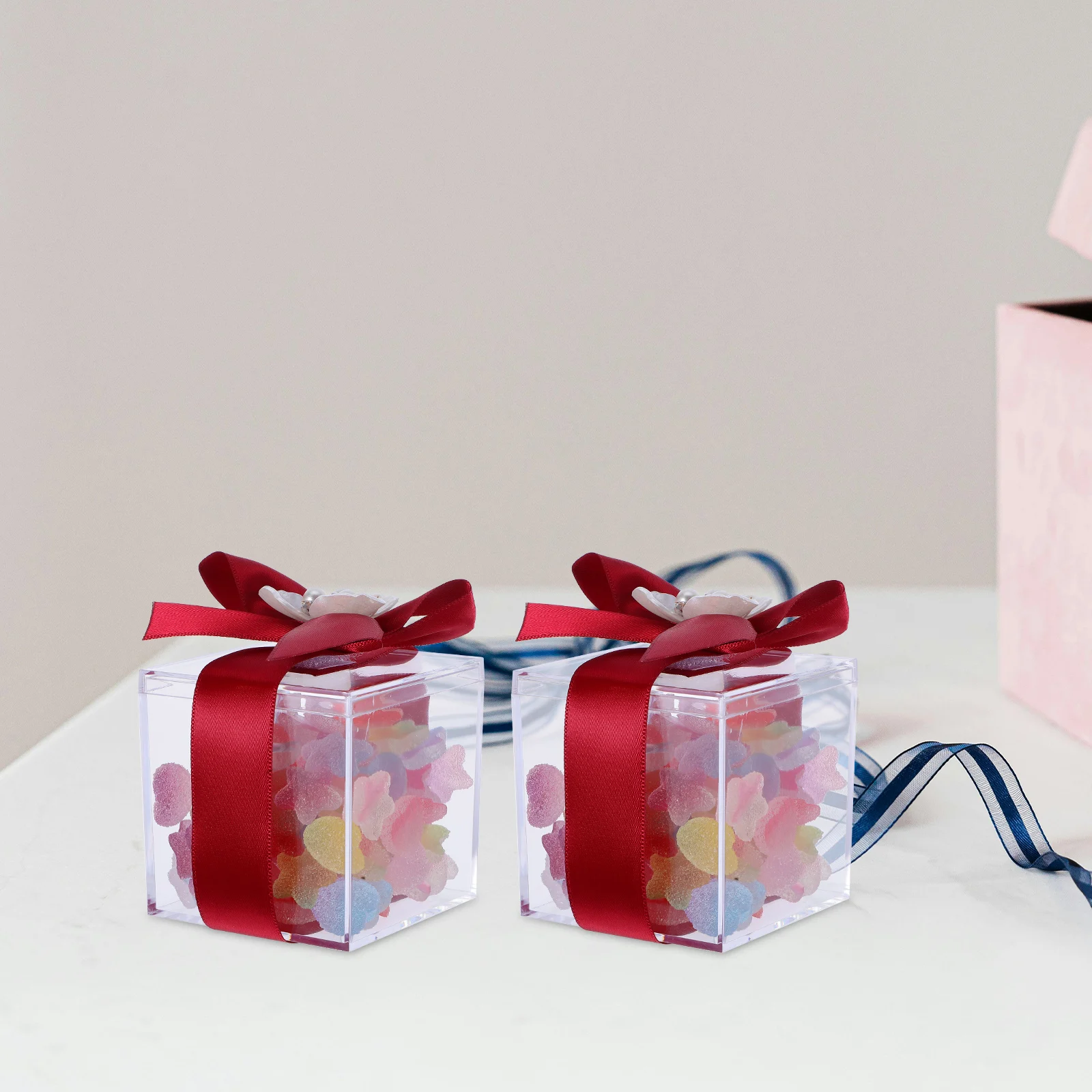

6pcs Wedding Candy Box European Style Transparent Party Favours Clear Plastic Container Small Capacity Wedding Favor Boxes
