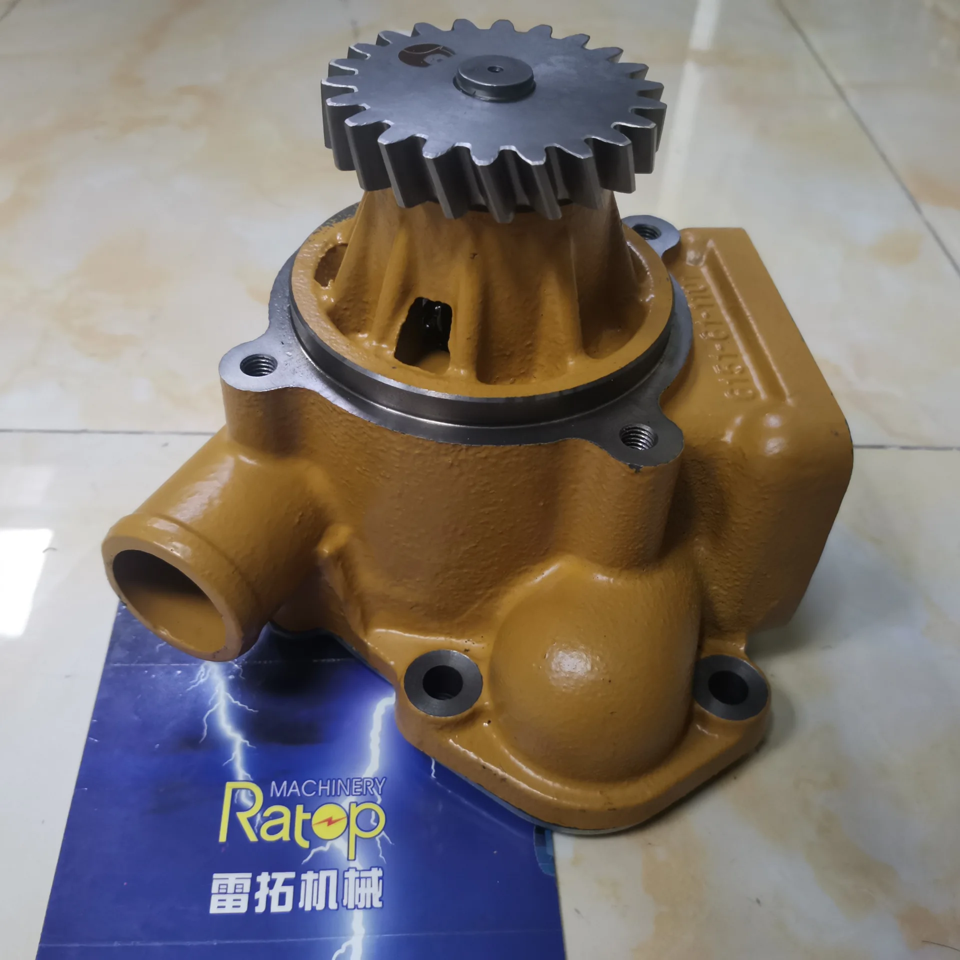 PC300-3 PC400-5 6D125 Water Pump with Pipe 6151-61-1103 6151-61-1121