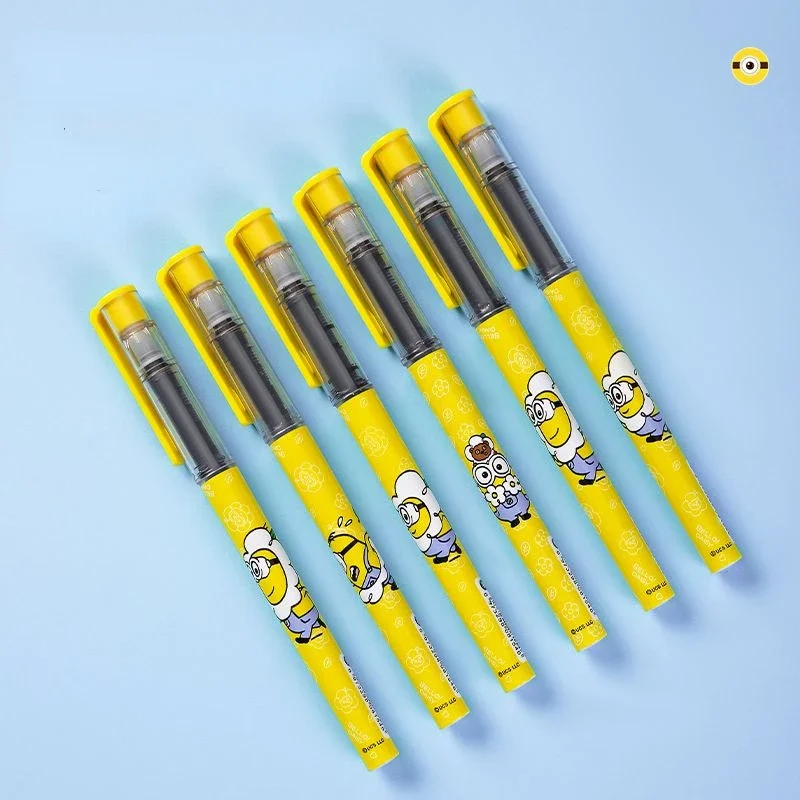 4 szt. Minionki długopis żelowy Anime 0.5MM długopis z czarnym tuszem uczeń pisanie szybkoschnący długopis szkolne artykuły papiernicze artykuły