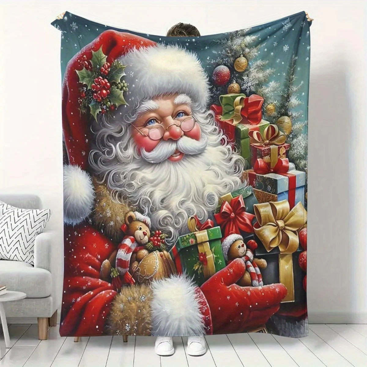 A Set of Santa Claus Pattern Flannel Dormitory Office Nap Blankets, Printed Blankets, Flannel Blankets as Gifts for Friends, Sof