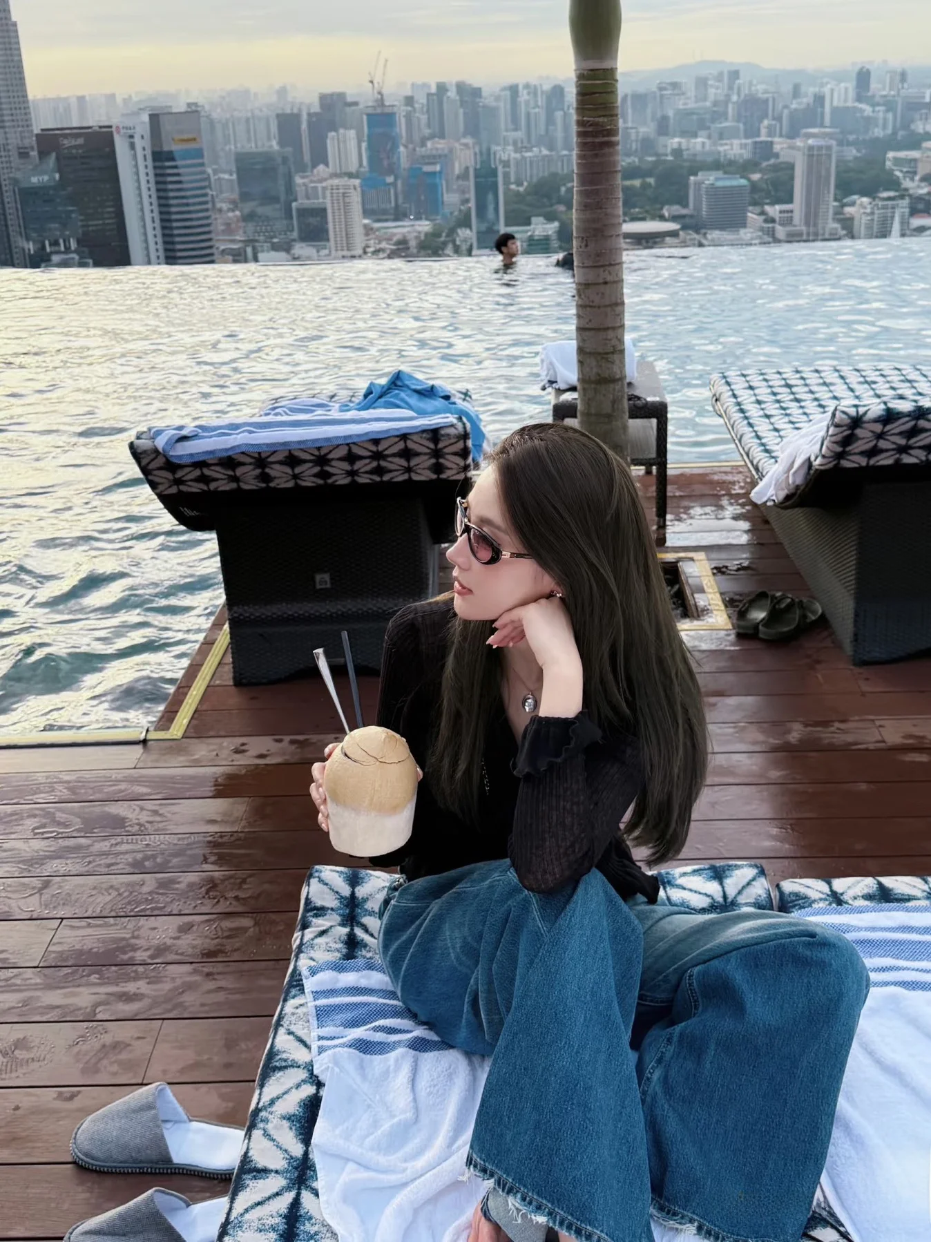 

RUBBIT Chic V-Ne Slim Fit Knitted Cardigan with Wood ain French Sle Soft Long Sve Women's Faion Autumn Top