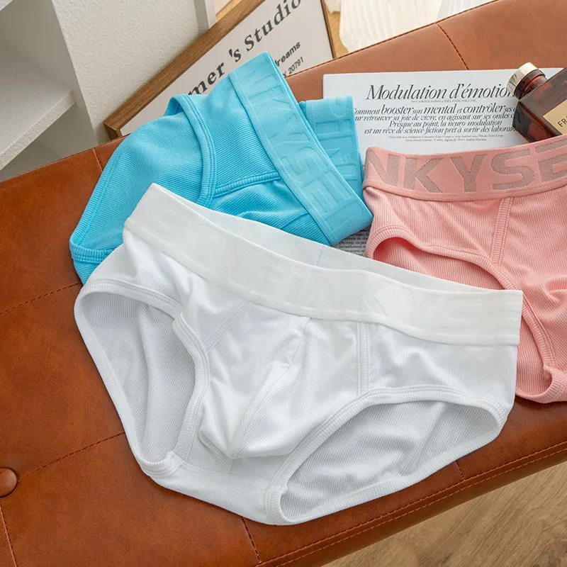男性用の三角形のネックラインの下着,柔らかく快適で通気性のある三角形のパンツ,P544