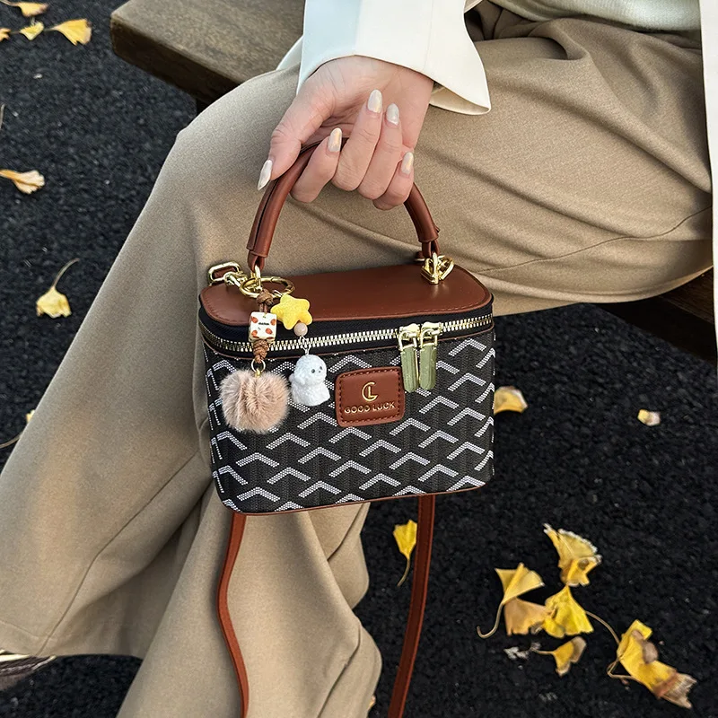 

Chic Mini Box Bag for Women, Trendy Top Handle Cell Phone Purse, Versatile Shoulder Crossbody Everyday Essential