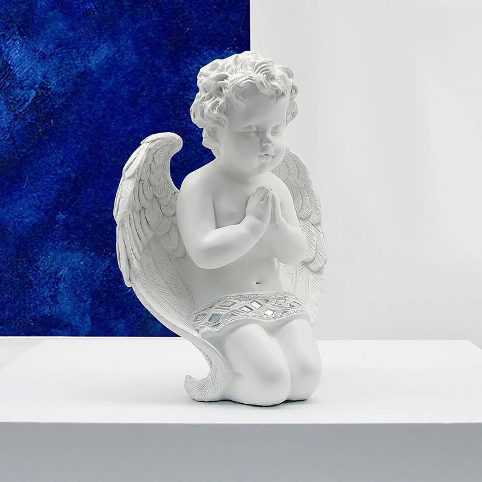 Kneeling Praying Cherub Statue Resin Memorial Statue Grave Ornament Cute Angel Statue for Indoor Outdoor Lawn Patio Office
