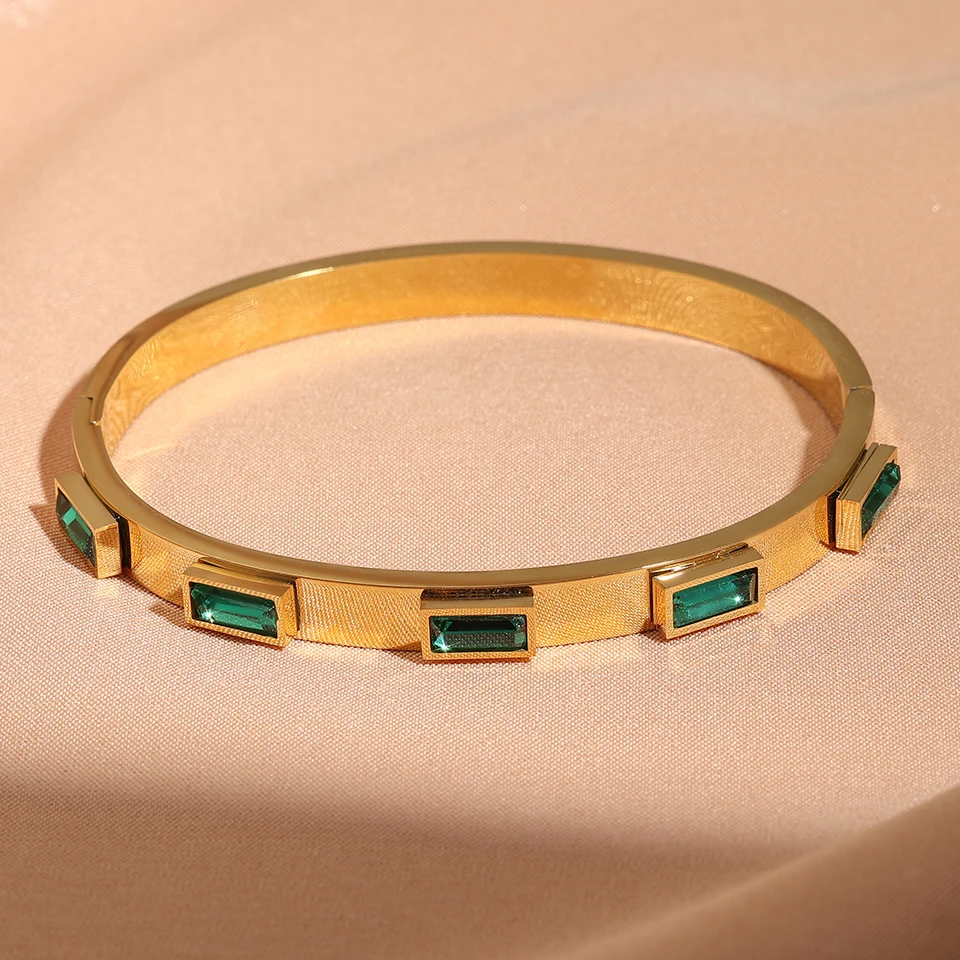 Thumbnail 2 - #34 Latest Gold Bracelets Offers