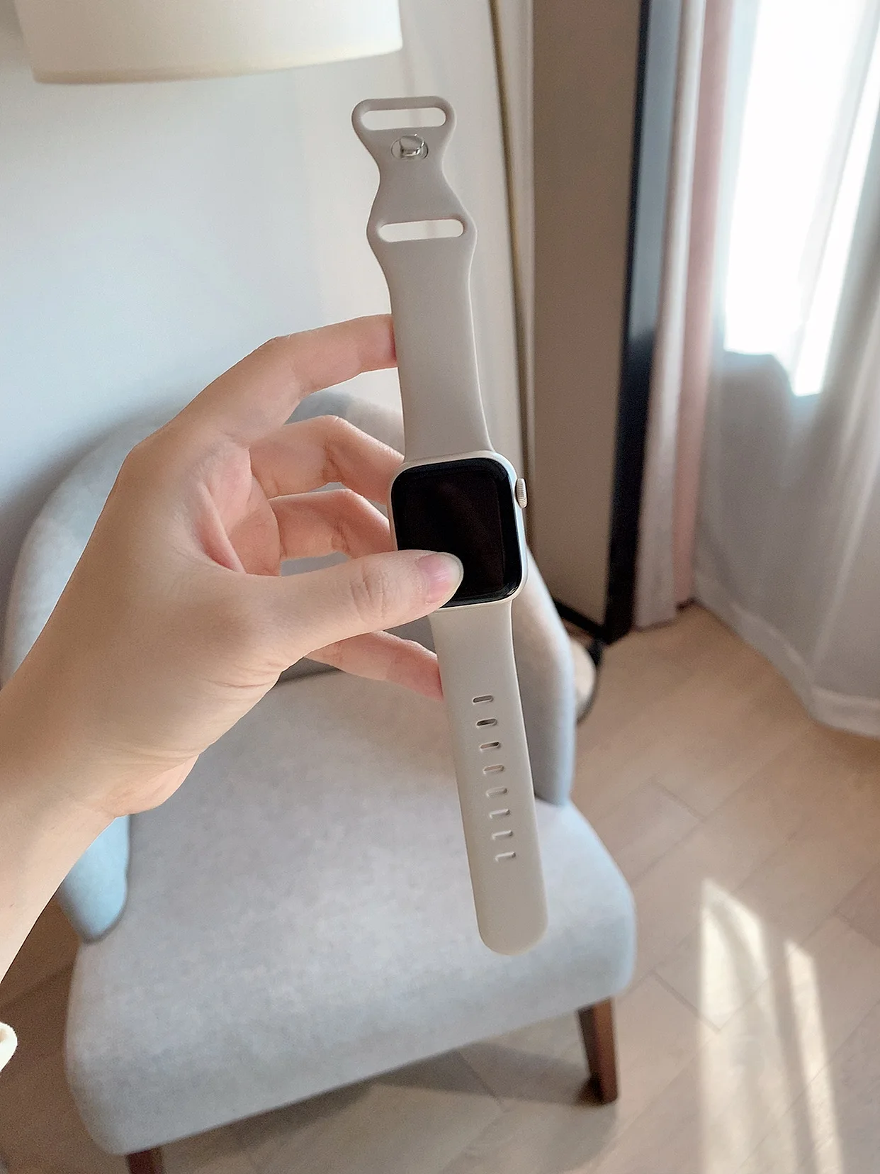 Soft Silicone Strap Series 11/10/9/8/7/6/5/4 For Apple Watch band women rubber 38mm 40mm 41mm 42mm 44mm 45mm 46mm 49mm