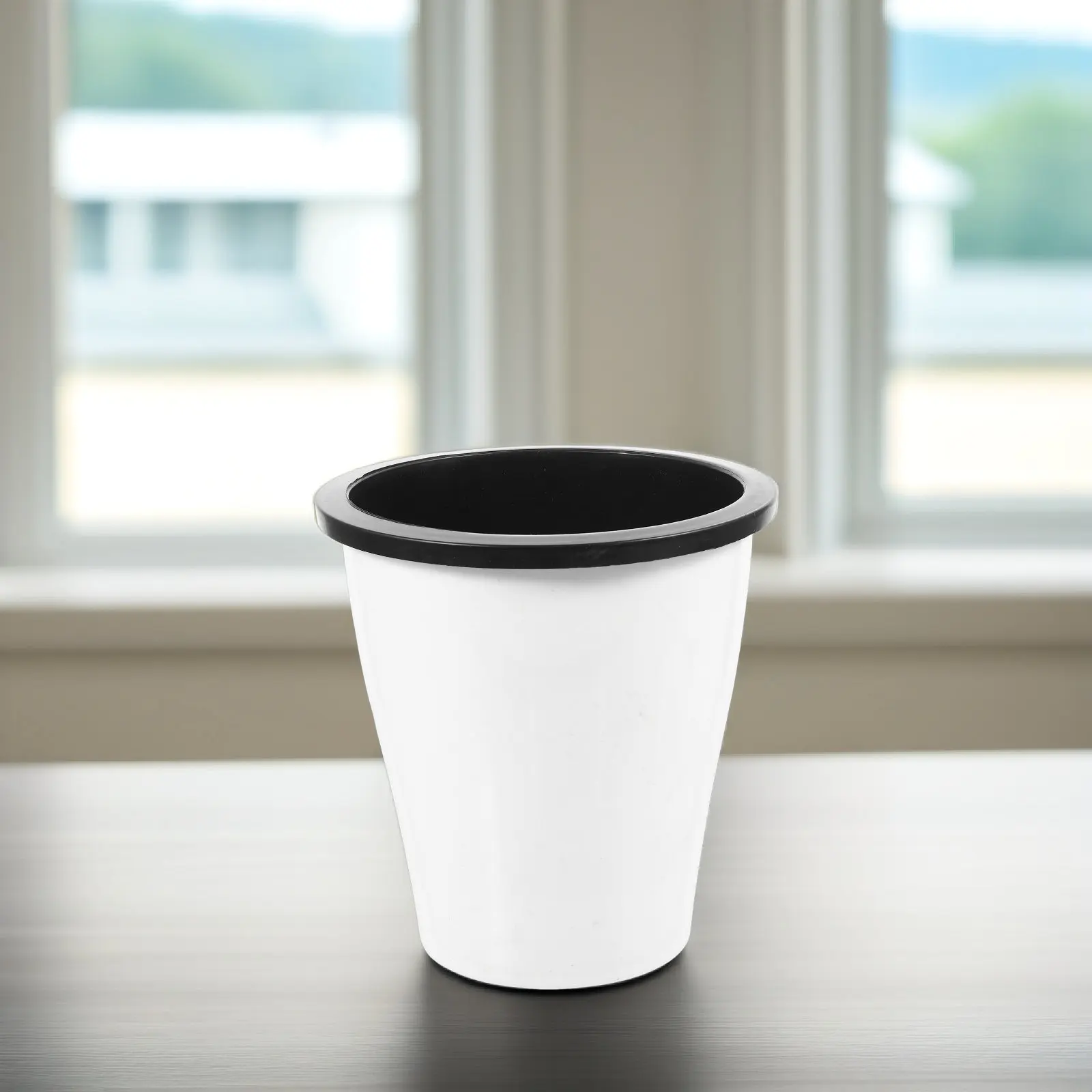 Self Watering Flowerpot Plastic Planter with String Wick System for Easy Plant Care Indoor Outdoor Use Removable Upper Lower