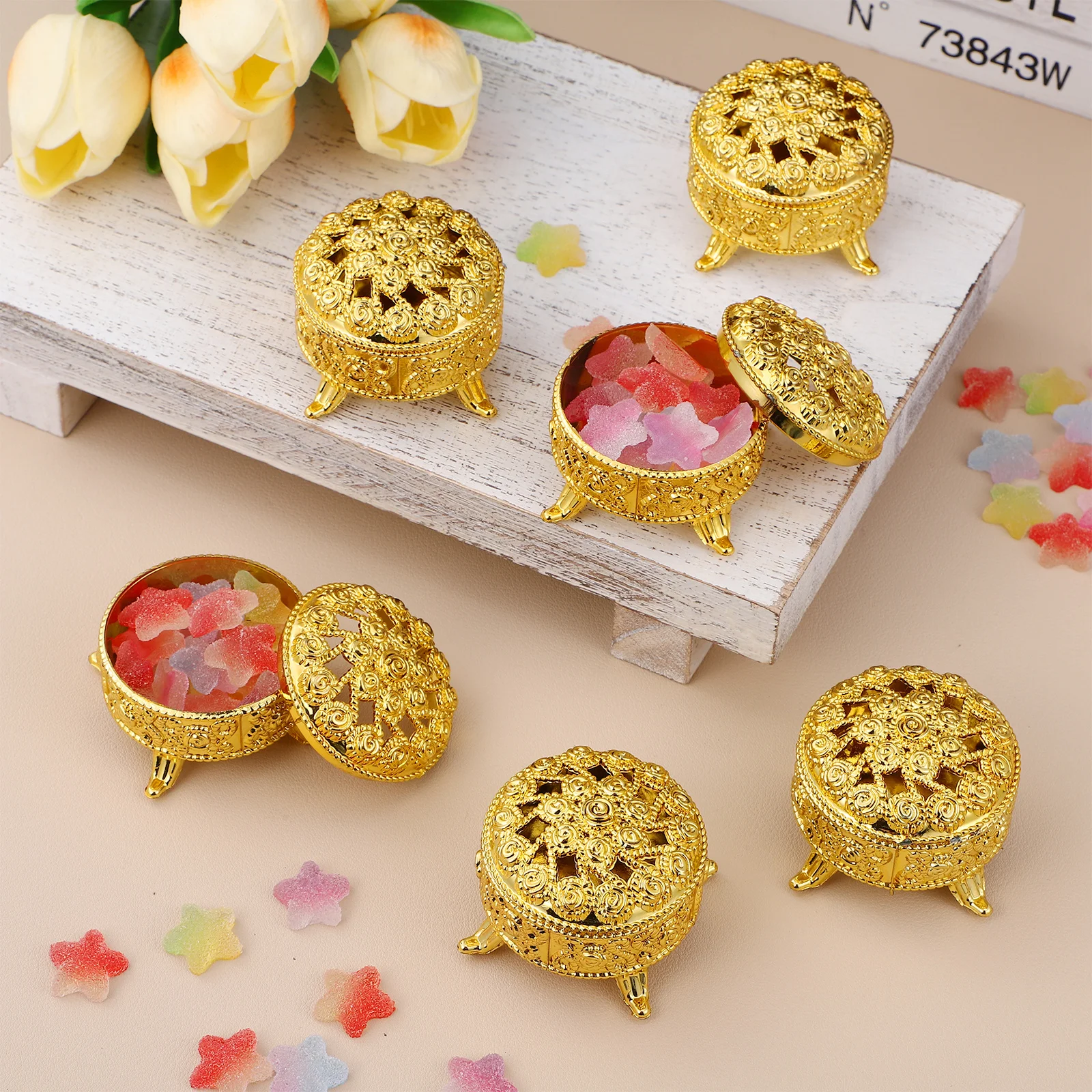 

10Pcs Delicate Gift Boxes Modern Round Favor Boxes for Wedding Party Candy Storage Small Present Packing Case Candy Jars