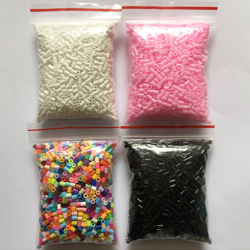Borsa da 2.6mm/4 pezzi Mini 8000 pezzi Perler Hama Beads perline di ferro per bambini puzzle fai da te giocattolo regalo fatto a mano di alta qualità