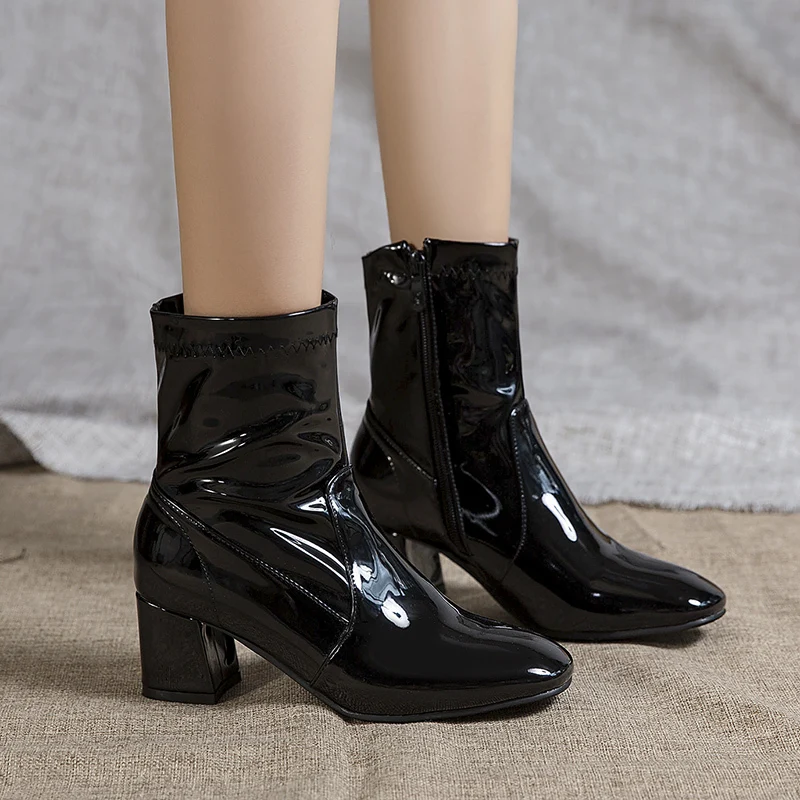 princess polly baby blue dress Black Ankle Boots with Midi Dress Outfits (40 ideas & outfits)