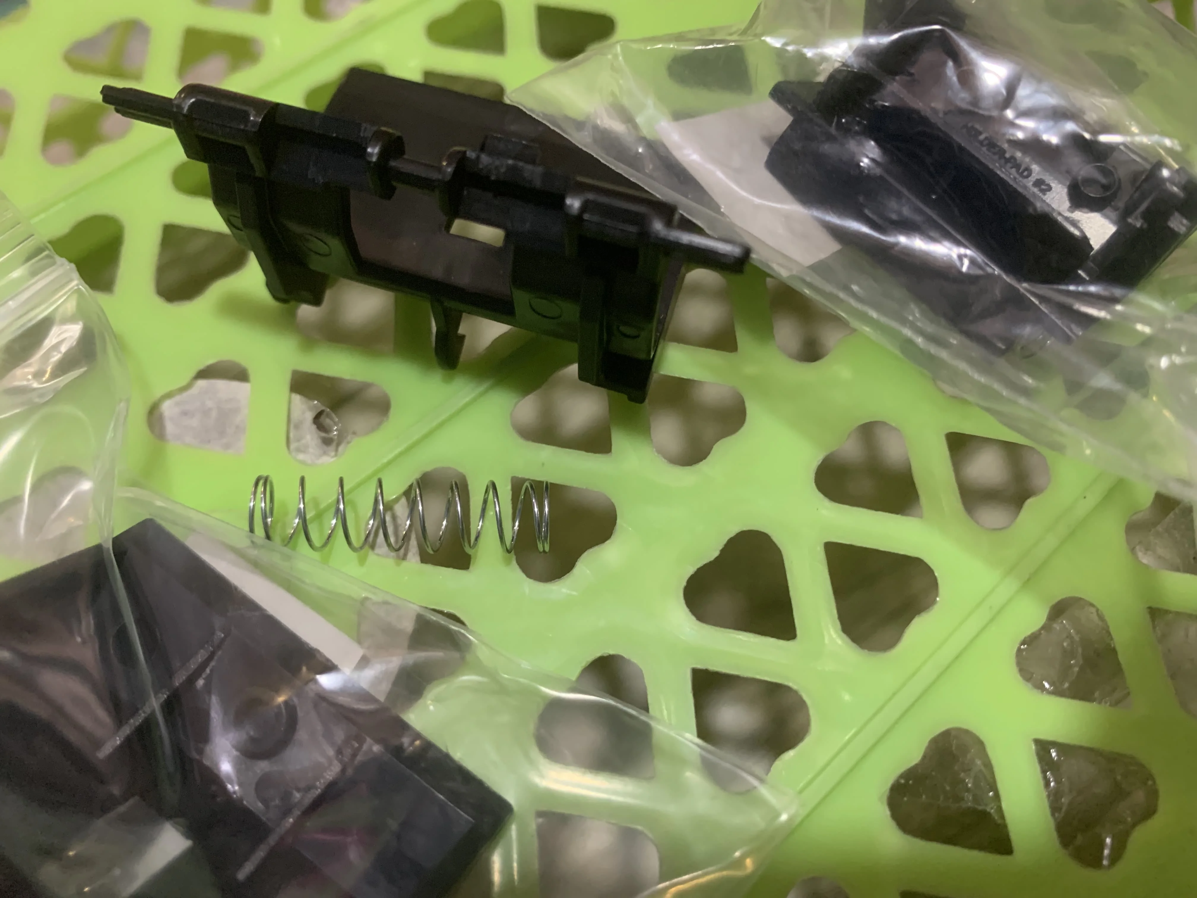 10X RM1-4006-000 Разделительная накладка для HP P1005 P1006 P1007 P1008 P1009 P1102 P1108 M1139 M1219 M1130 M1132 M1136 M1212 M1213 M1214 10X RM1-4006-000 Разделительная накладка для HP P1005 P1006 P1007 P1008 P1009 P1102 P1108 M1139 M1219 M1130 M1132 M1136 M1212 M1213 M1214