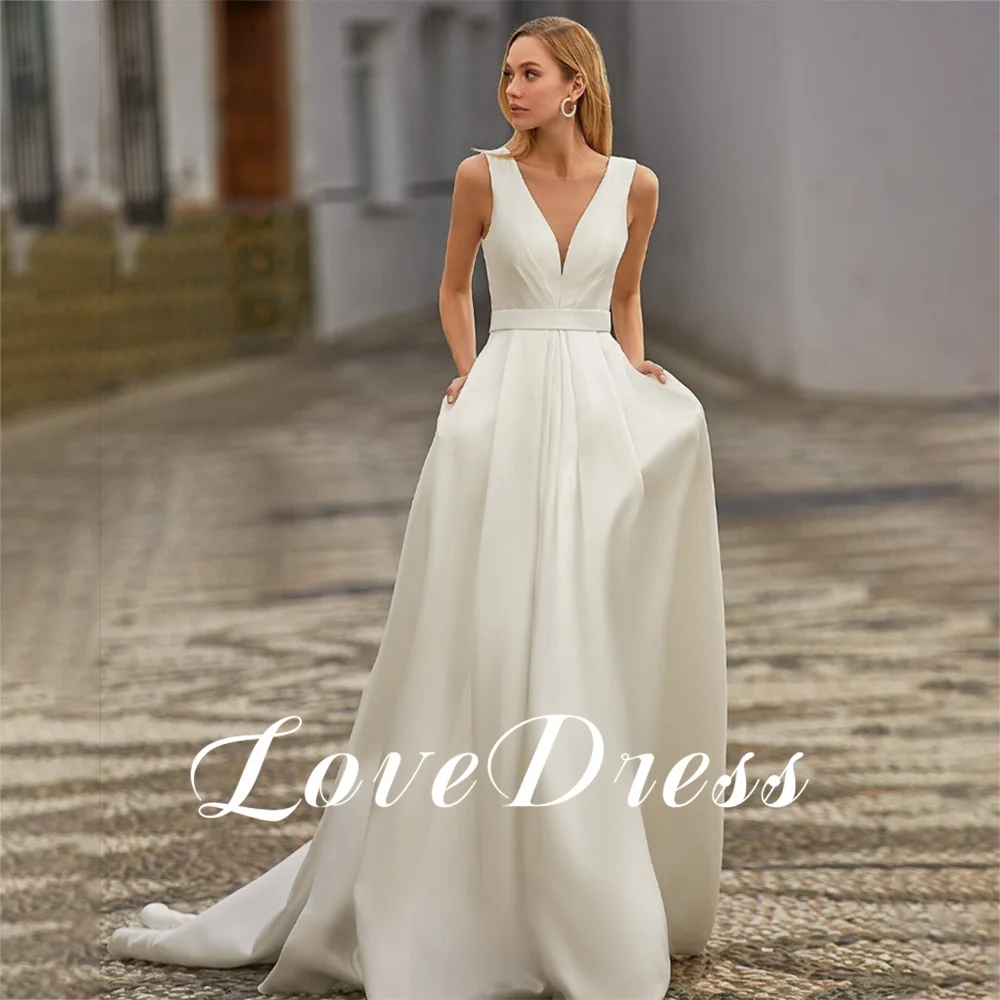 Lovefur s-Robe de mariée en fibre à col en V profond pour femmes, plis A-ligne, bouton simple, mariée, quel que soit le train en satin