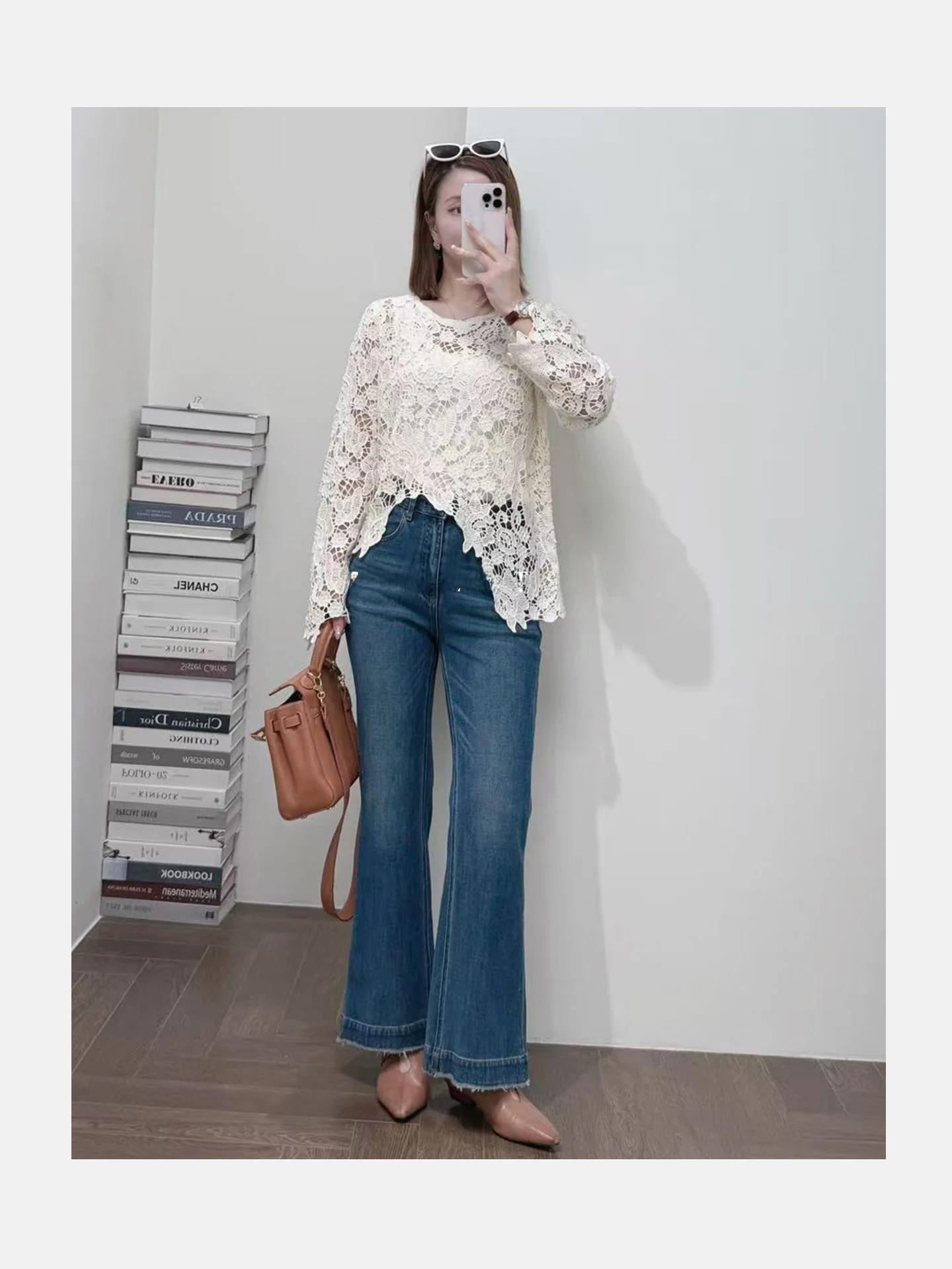 

Мягкий уютный асимметричный шерстяной свитер с вышивкой и вырезами, женский пуловер с высоким воротом, осенняя новинка, укороченный топ