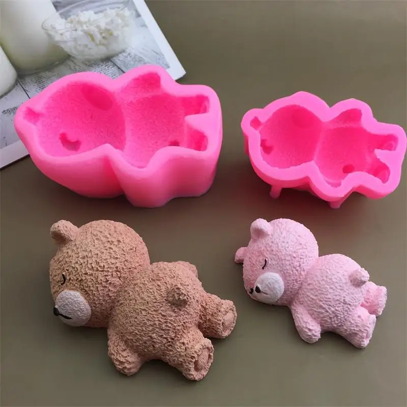 3D Cute Slumbering Bear Mold, Cake Topper Mould, Perfect for Cupcake, Ice Cream & Mousse, Essential DIY Baking Utensil