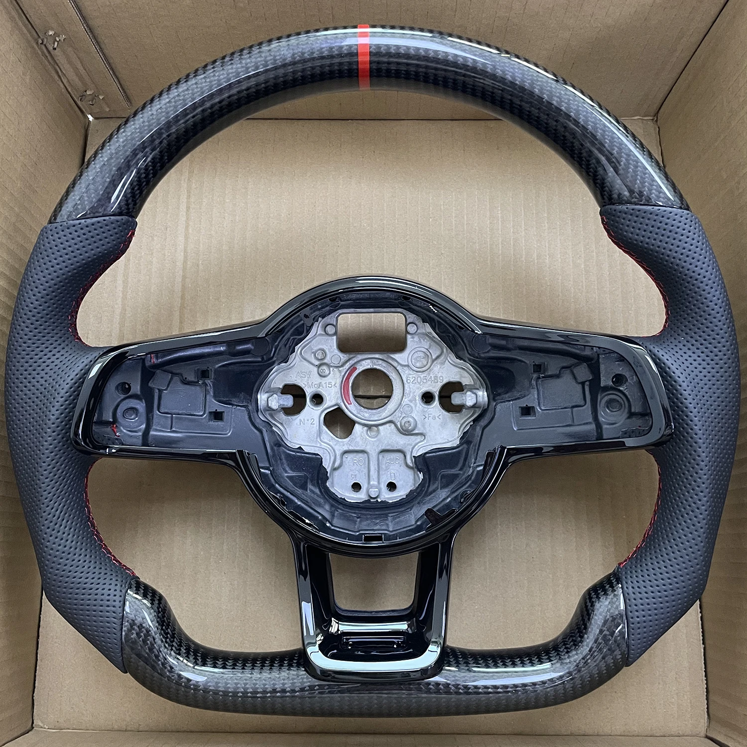 Carbon Fiber Steering Wheel Punched Leather For VW Golf MK7 7.5 GTI GTD GTE R 2013-2020 Polo GTI DSG with Key Frame