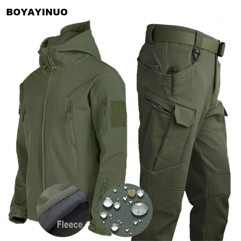 Fleece Softshell Tactical Jacket Men Winter Jacket Waterproof Mens Windbreaker Hiking Jacket Men Tactical Suit Tracksuit Autumn 