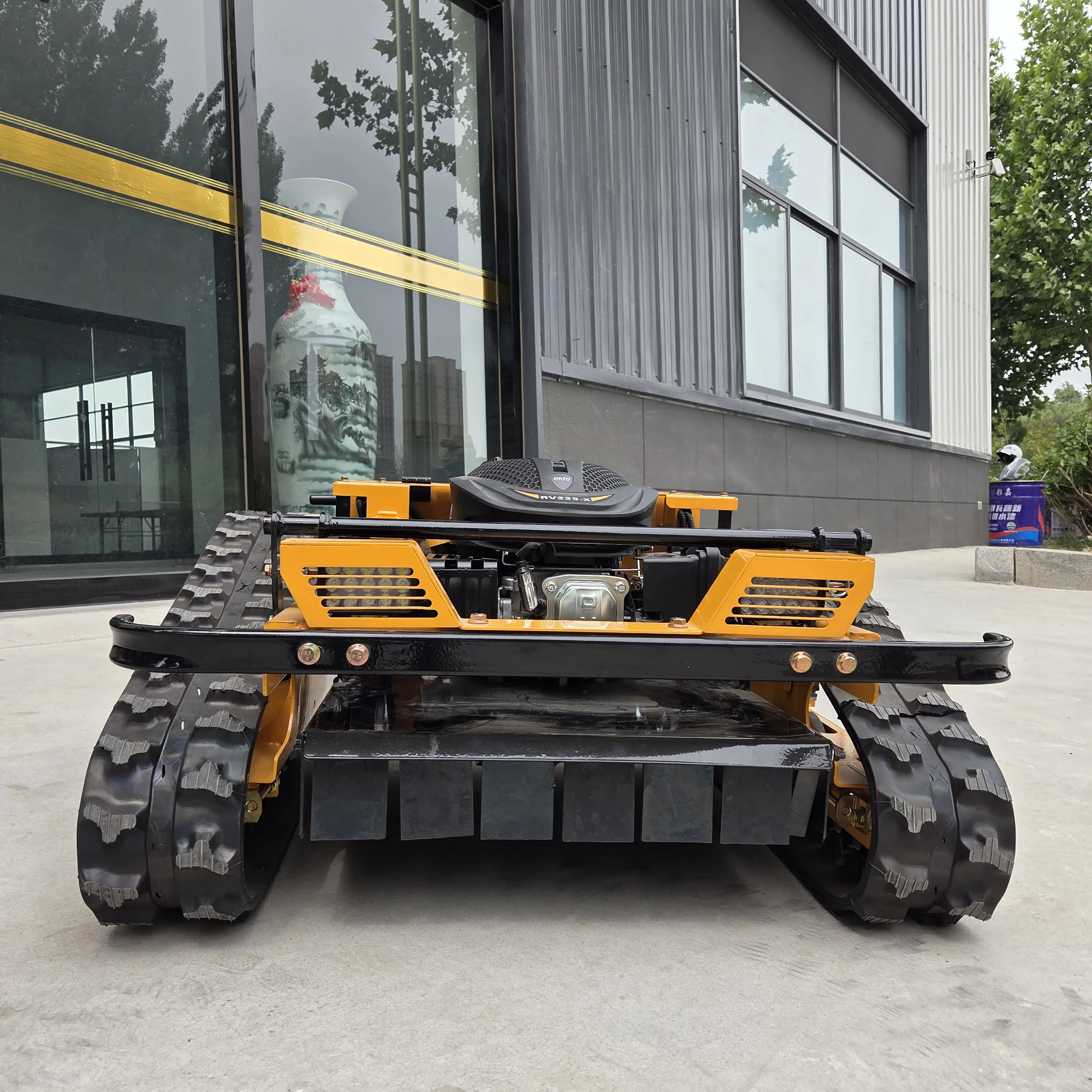 

Интеллектуальная газонокосилка с дистанционным управлением, полностью автоматический робот для домашнего использования, отличная эффективность восхождения для удаления садовых сорняков