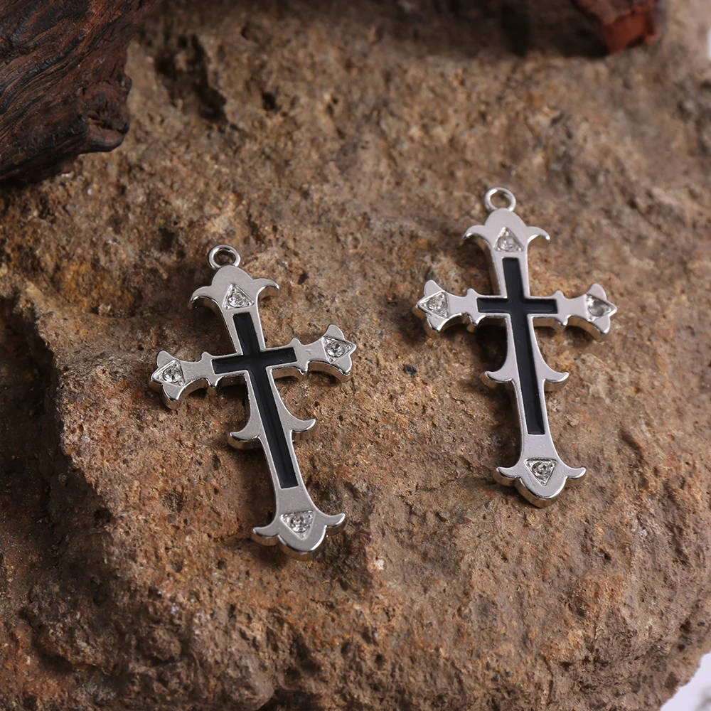 3-Piece Set of Diamond-Encrusted Black Cross DIY Handmade Pendants, Black Cross with Rhinestone Decoration Accessories, Suitable for DIY Bracelets, Necklaces, Earrings, Pendants, and Handmade Beaded Decoration Accessories