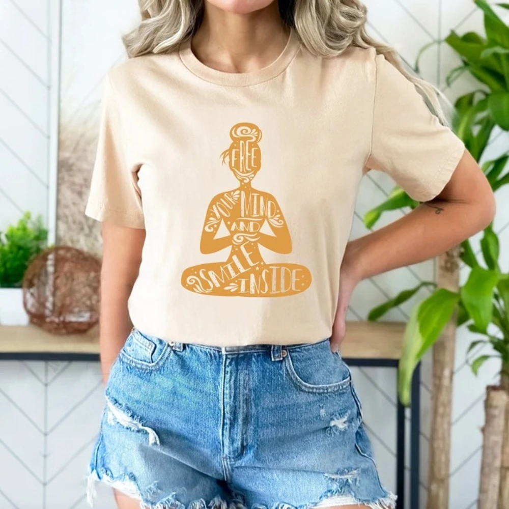 Yoga T-Shirt Free Your Mind Po - огляд і ціна Yoga Fitness Instructor