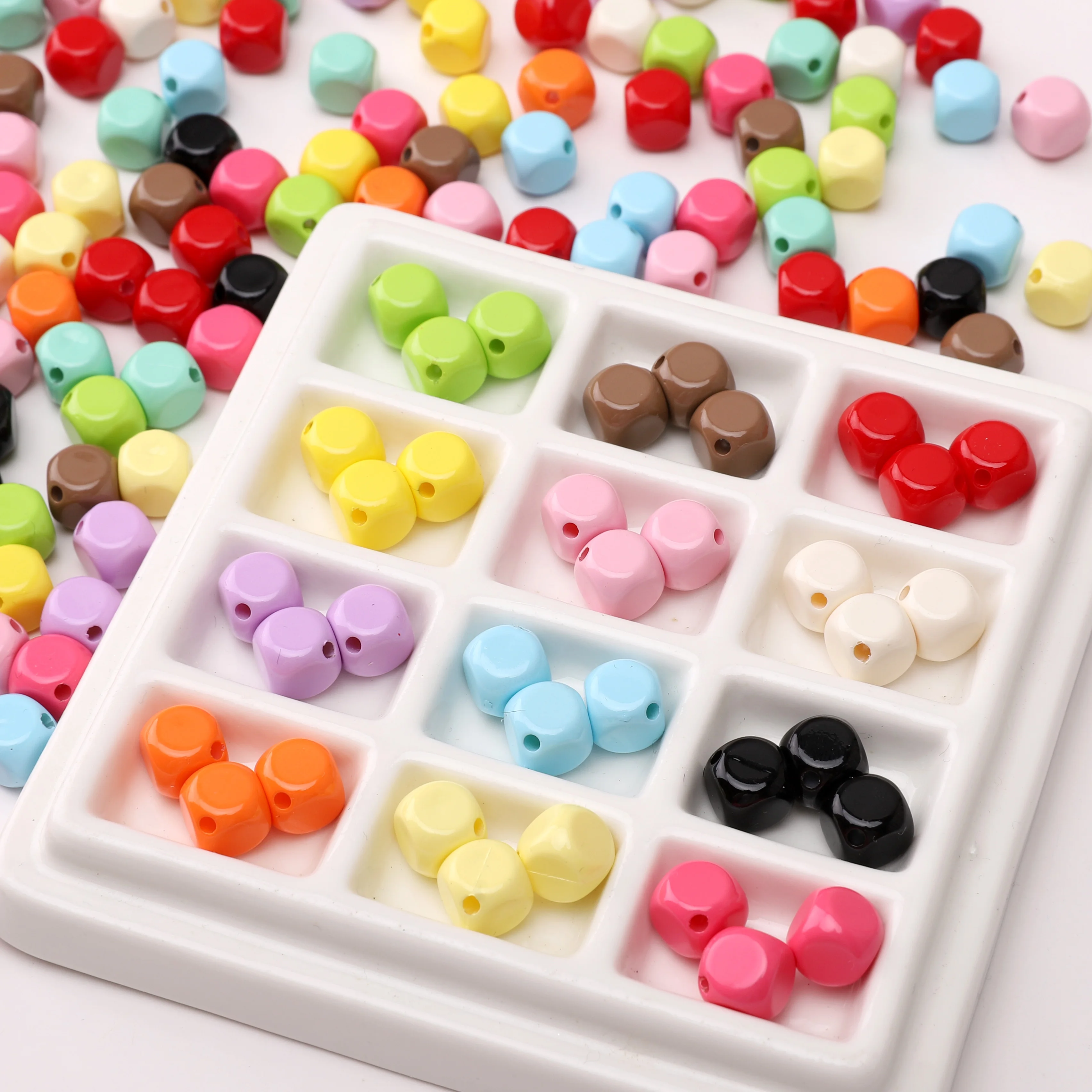 

5-20Pcs Oblique Hole Square Beads Multicolor Acrylic Cube Loose Spacer Beads For Bracelets Keychain DIY Jewelry Making Materials