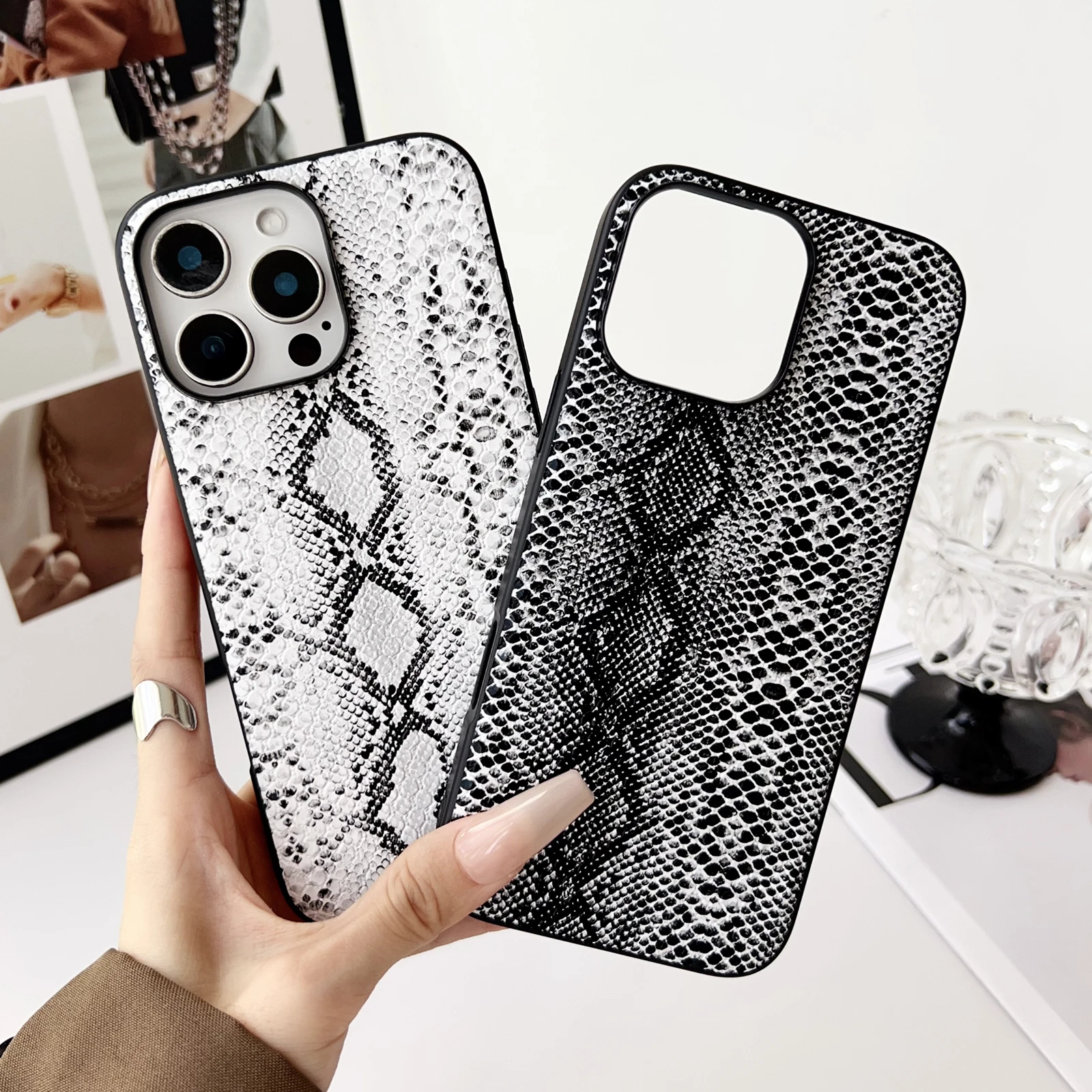 Snake Cheetah Skin Print Phone Case for iPhone 16 12 13 14 15 Pro Plus Max Trendy Animal Pattern Slim Matte Protective Cover