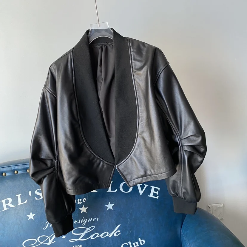 معطف جلد نسائي من Faionable تقسم ort eepskin Jaet لخريف 2024 جديد Sle V-Ne طويل Sve ملابس خارجية للتخسيس