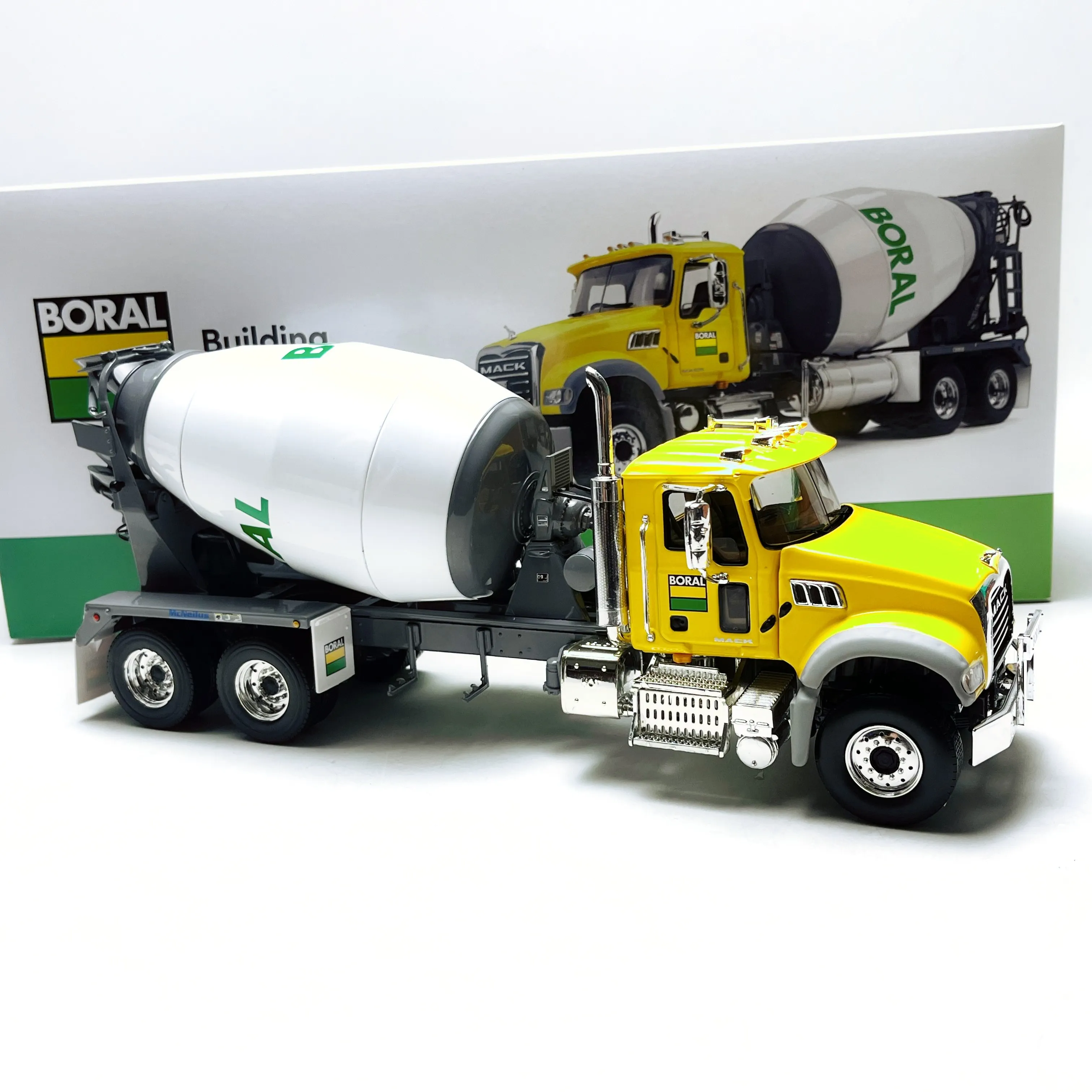 

Diecast First Gear 1/34 Scale 18-4356 Concrete Mixing Truck Model Alloy Car Model