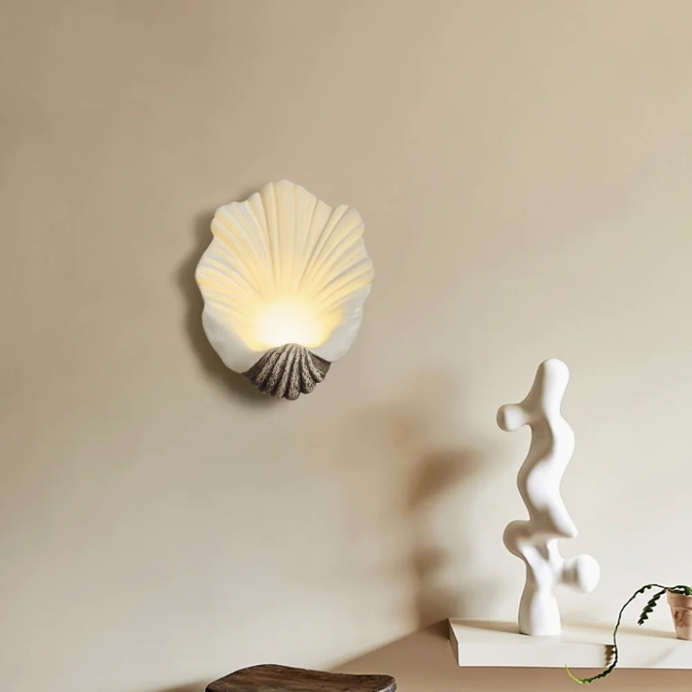 

Indoor high-grade simple Nordic scallop wall lamp, wide voltage connection, without light source, French wall bedroom living roo
