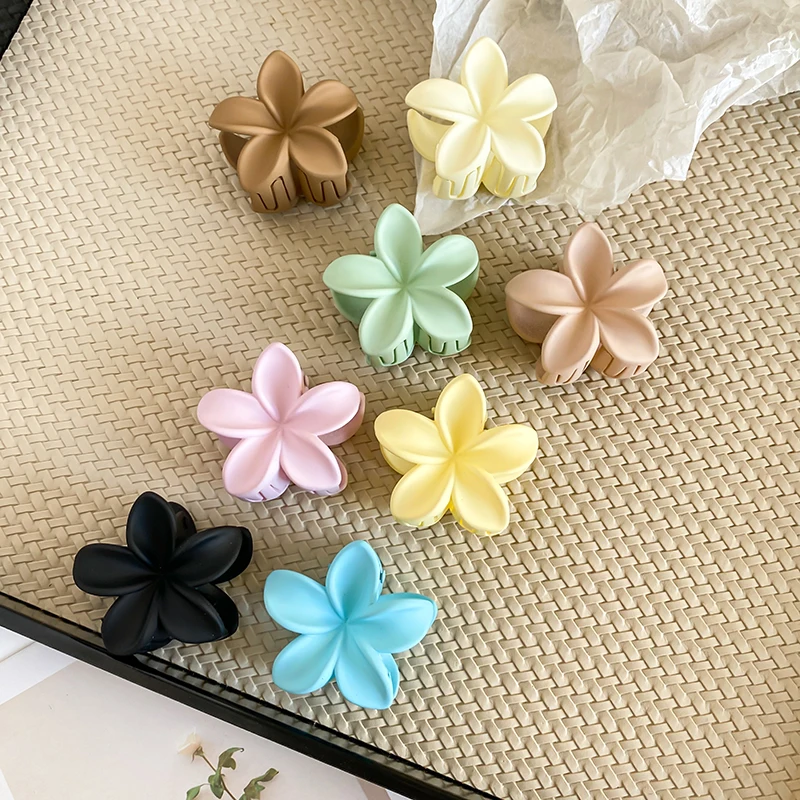 AISHG New Fashion Flower Hair Claws for Women Colourful Ponytail Hair Accessories Matte Claw Clips Girls Headdress Jewelry