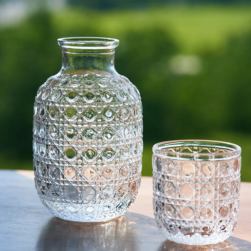 1Set European-Style…