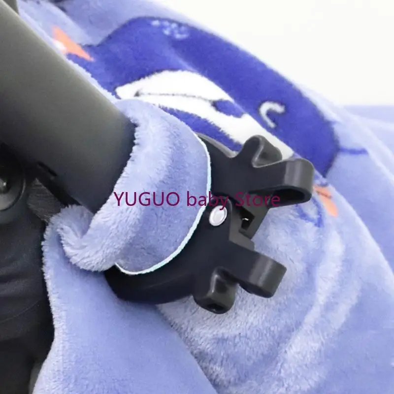 

2pcs Strollers Clips Universal Clips Hand Pram Pegs for Attaching Baby Essential A2UB