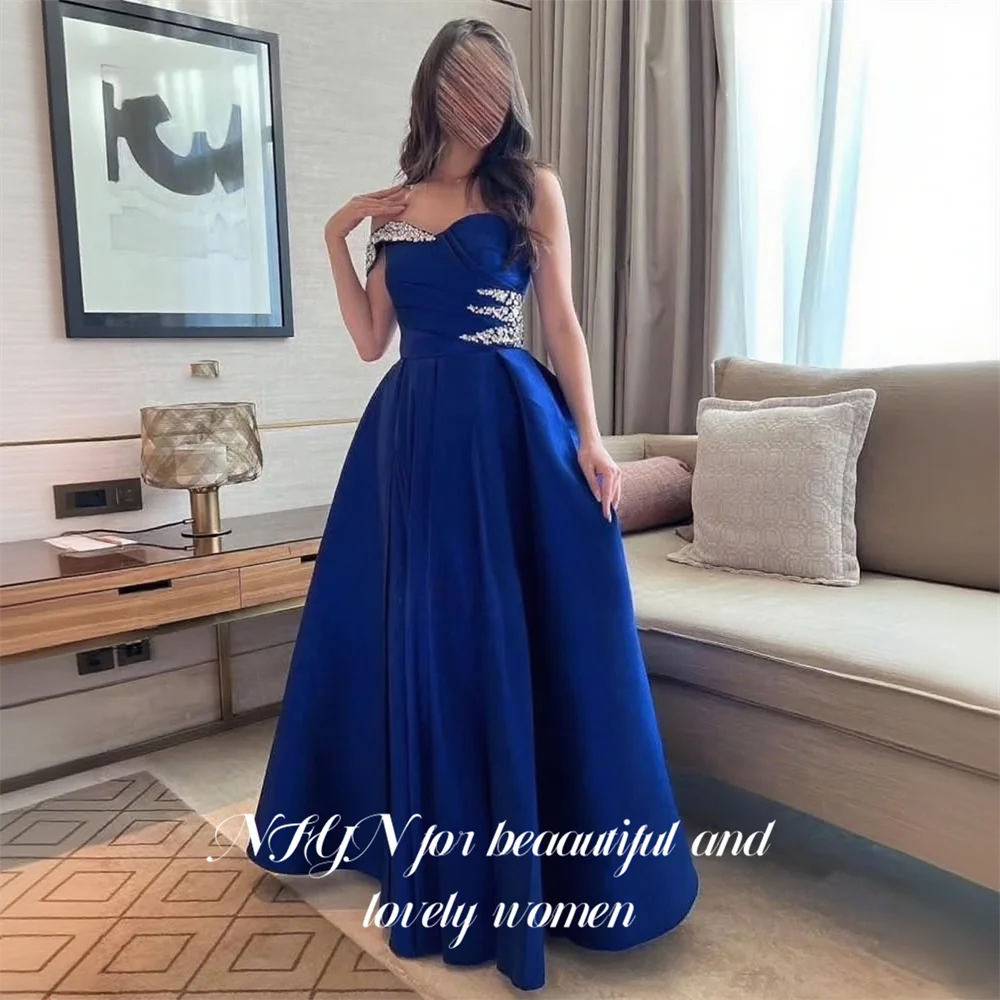 NFYN – robe de bal bleue en Satin, ligne A, pierres de cristal, asymétrique épaule dénudée, soirée formelle pour femmes, personnalisée