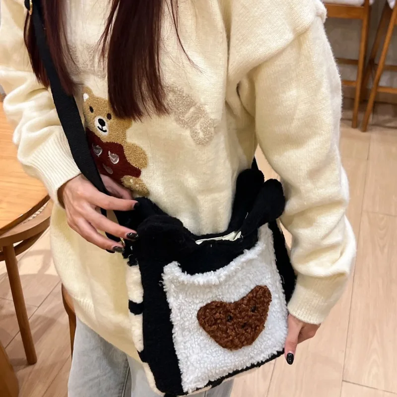 

T Bear Lamb Wool Shoulder Bag Y2K Ins Plush Stitch Stripe Crossbody Bag Japan Kawaii Autumn Winter Large Capacity Crossbody Bag