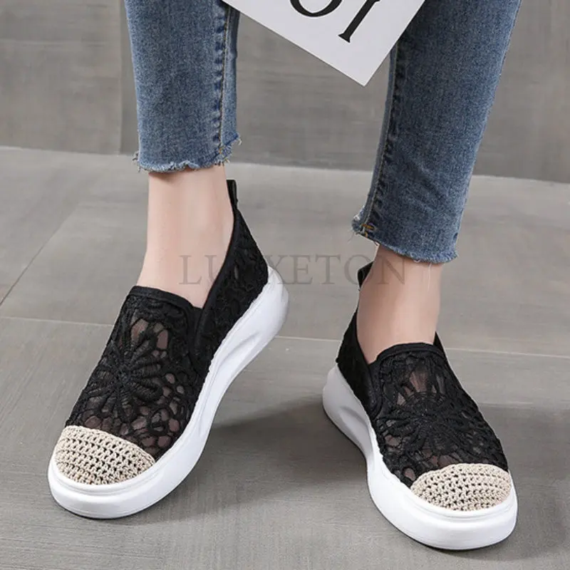 Plateauschoenen Mesh Schoenen Dames Lente Zomer Nieuwe Mode All-Match Sport Sandalen Dikke Zolen Verhoogde Slip-On Sneakers