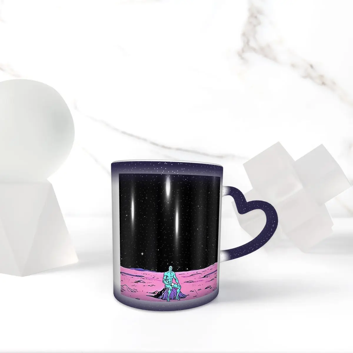 

(Фиксированная) Чашка Dr Manhattan Sitting On Mars (комикс) Забавные керамические кофейные чашки Чайные кружки Молочная чашка Посуда для напитков Подарки для женщин и мужчин