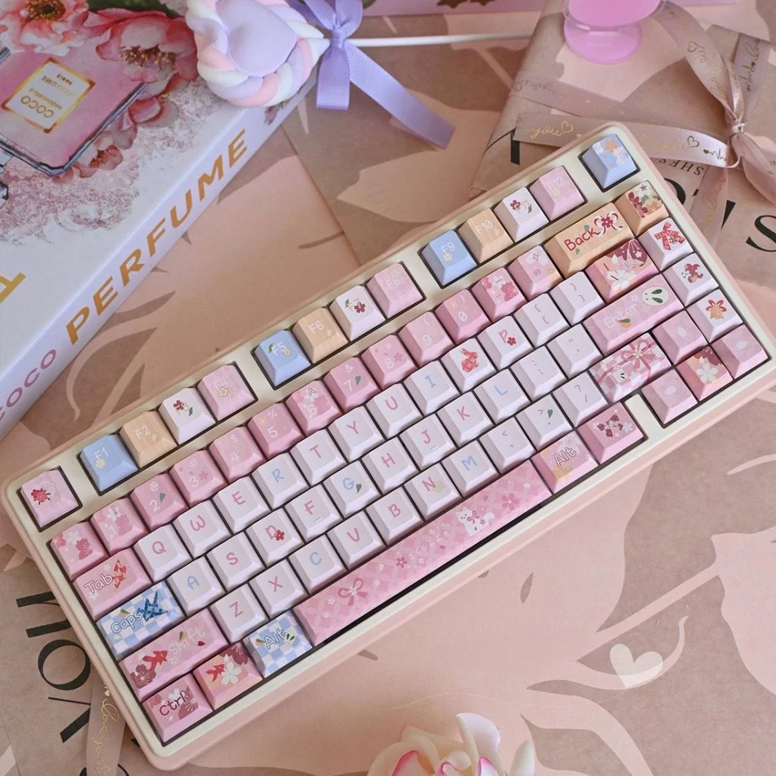 Imagem -06 - Pink Flower-like Chaveiro Bonito Rosa para as Meninas Cereja Bonito Sublimação Teclado Mecânico Kawaii