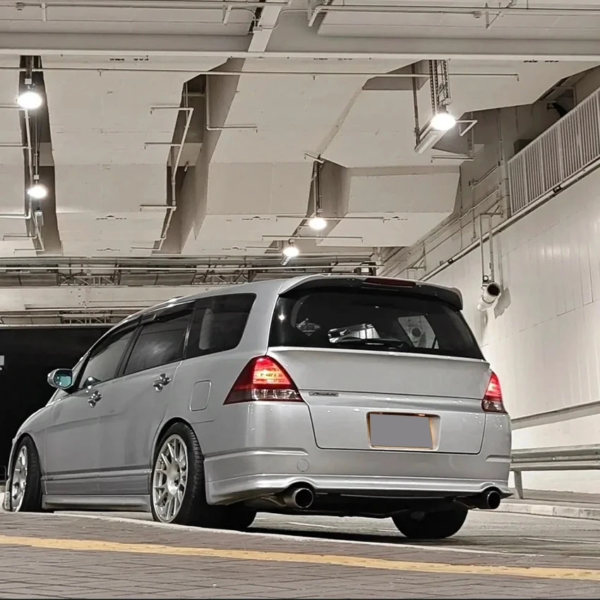 سبويلر لسيارة Honda 2005 2006 2007 2008 Odyssey RB1 عالي الجودة ABS غير مطلي/أسود لامع/سبويلر سقف بلون كربوني