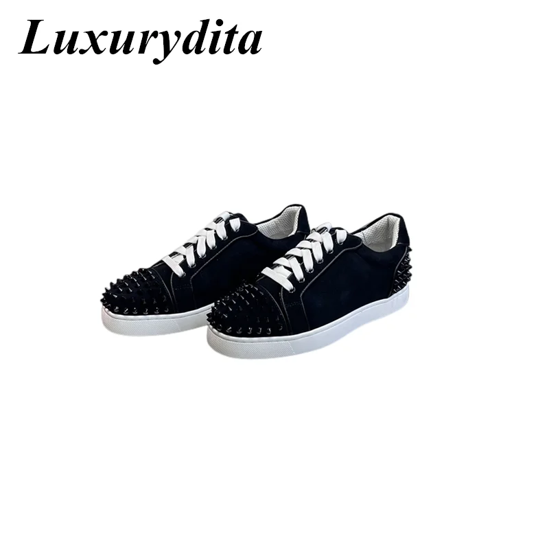 Top Quality Womens Trendy Casual Sneakers Luxury Mens Real Leather Tennis Shoes Designr Red Sole Tide Lovers Rivet Shoes HJ0142