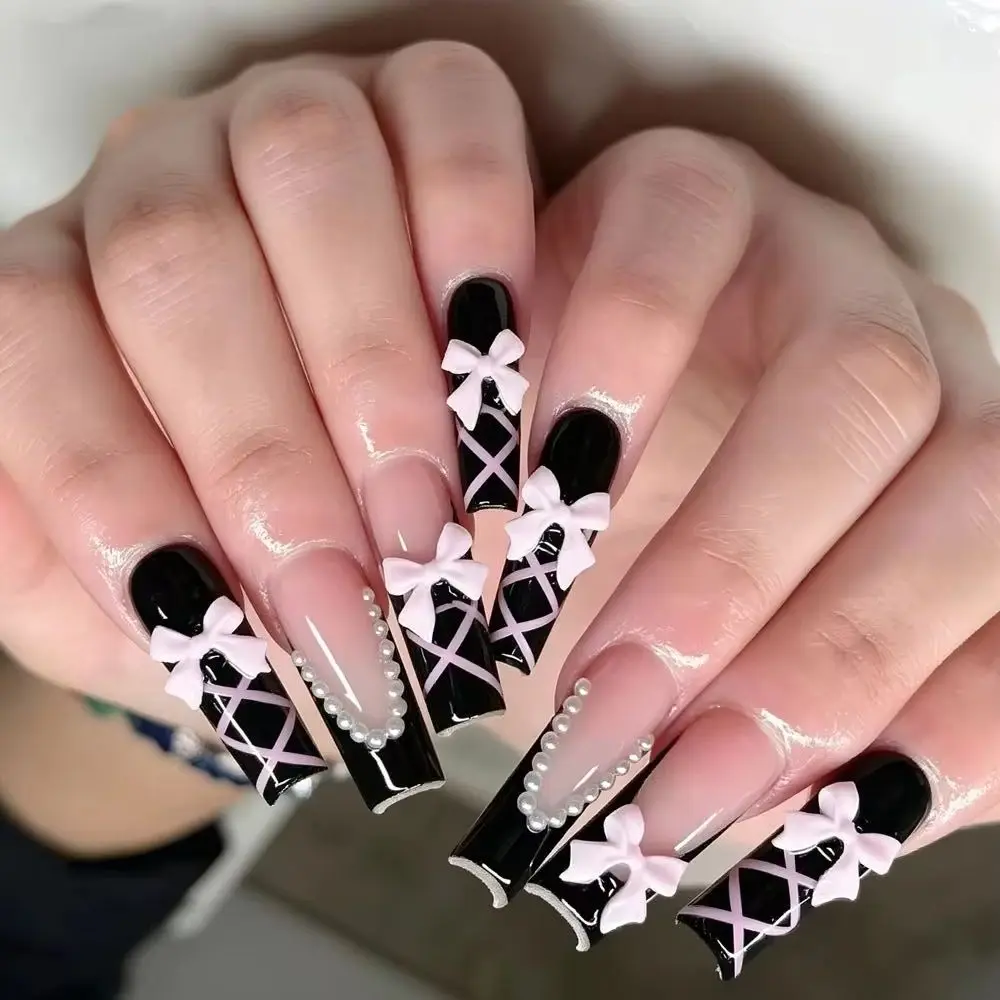24 Stück Lange Sargförmige Französische Künstliche Nägel Schwarze Ballerina Vollabdeckung Falsche Nagelspitzen für Frauen 3D Schleife Perle Tragbare Aufklebnägel