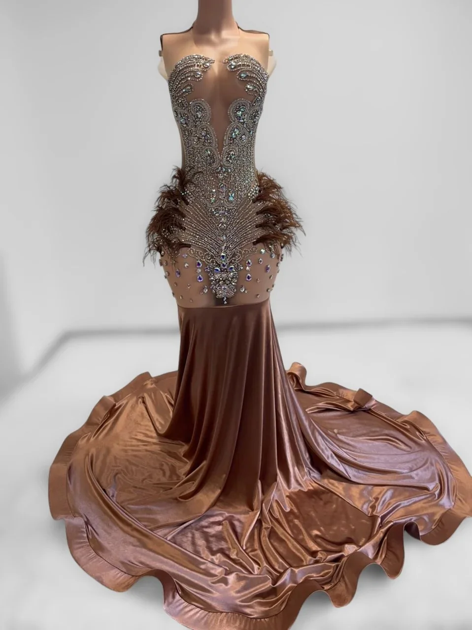 Brown African American Long Prom Dresses For Black Girls Mermaid Sheer Feather Crystals Women Party Evening Gown Customized