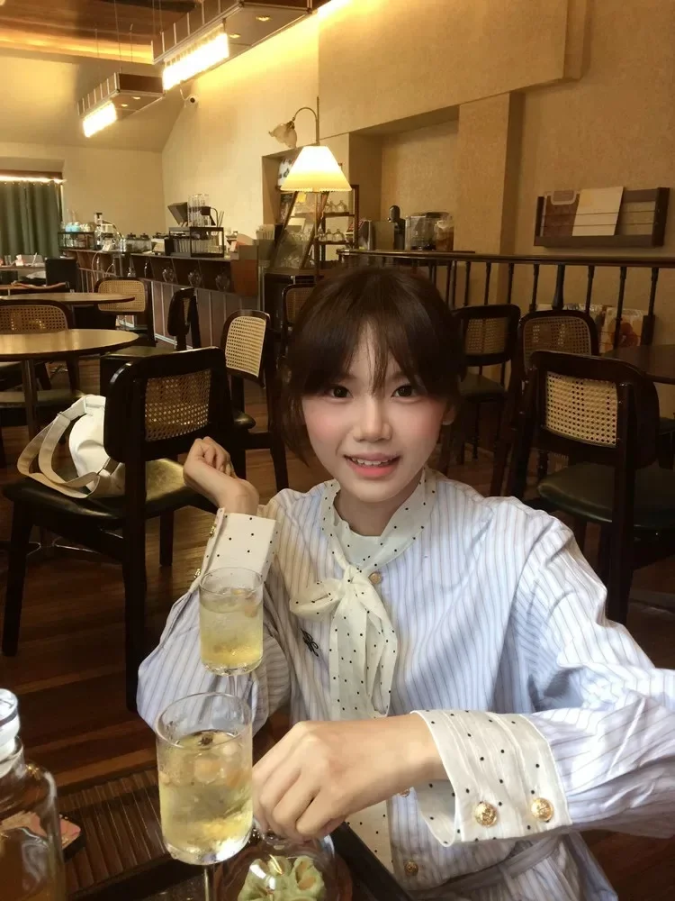 Vestidos femininos vermelhos para mulher aniversário primavera cupro listra vertical amarrado mock neck em camadas vestidos de verão atividade ao ar livre concurso