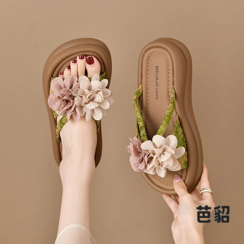 

Women's Summer Thick Bottom Sandals Slip-On Beach Shoes Floral Fairy Style Outdoor Casual Comfortable PU Footbed Rubber Sole