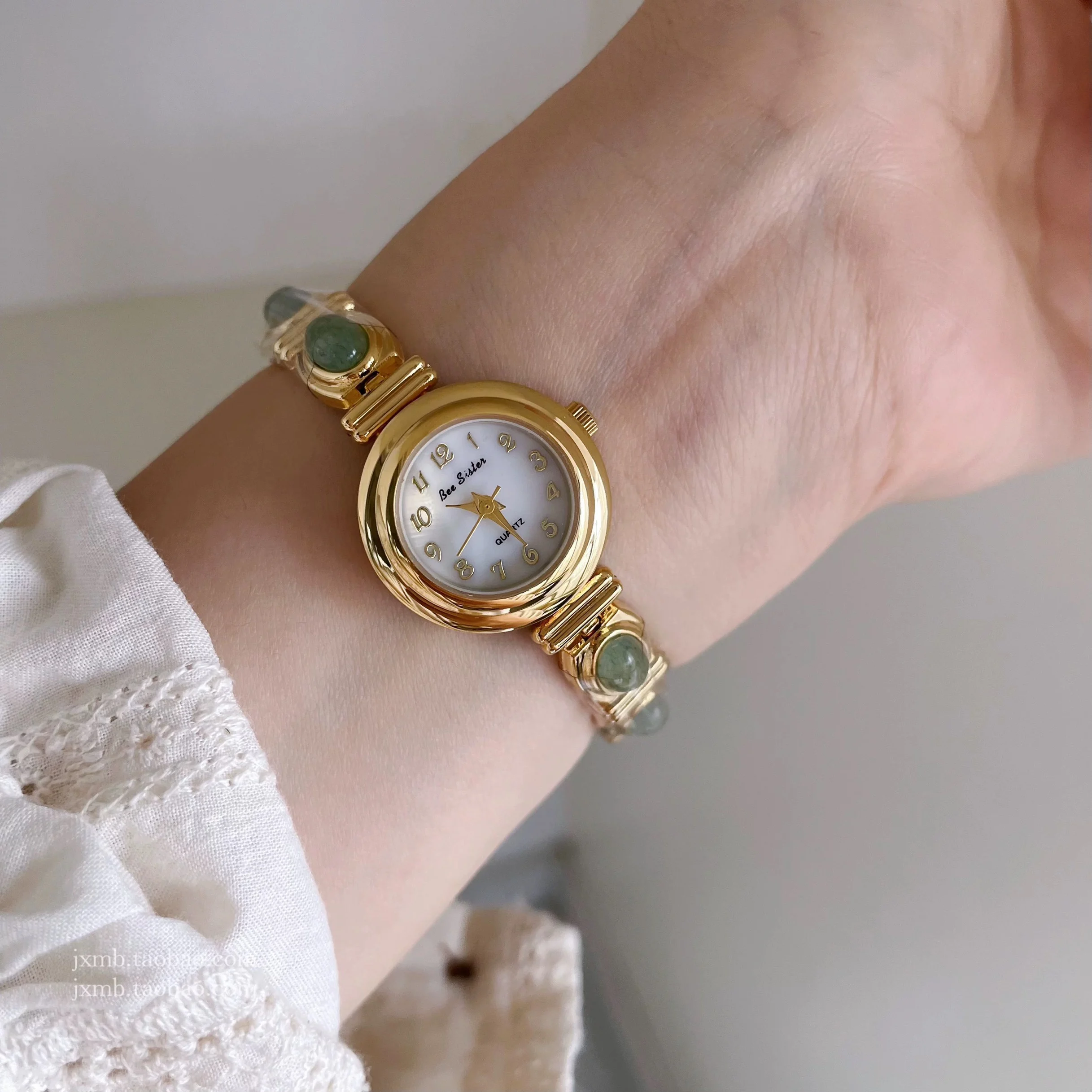 ساعة يد نسائية أنيقة كلاسيكية وأنيقة على الطراز العتيق مينا حجرية ملونة ساعة ذهبية صغيرة ساعة كوارتز على شكل سوار نسائي #3