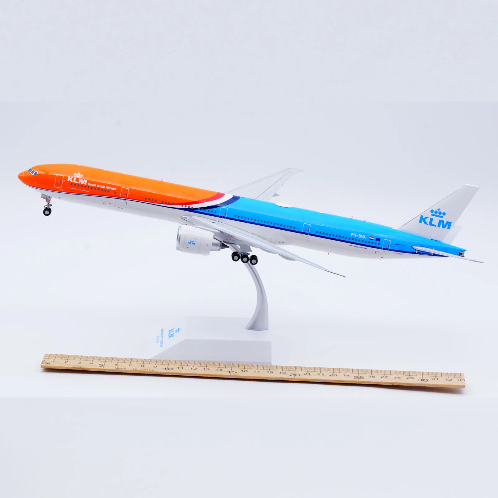 XX20449 Alloy Collectible Plane Gift JC Wings 1:200 KLM Royal Dutch Airlines Boeing B777-300ER Diecast Aircraft Jet Model PH-BVA