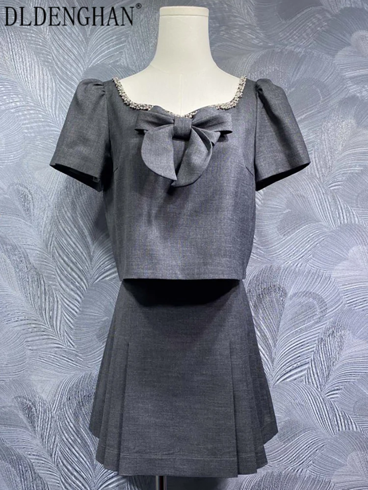 

DLDENGHAN Women's Beading Square Collar Bow Short sleeve Tops + Pleated Skirt High street Two-Piece Set Summer Fashion Female