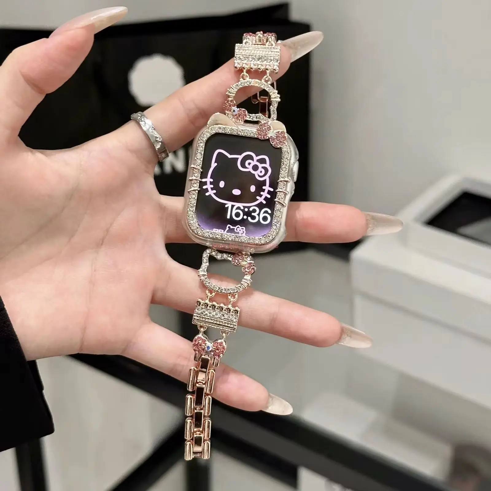 With Drill Hello Kitty 38/40/41mm Watch Strap Cartoon Girl'S Heart Suitable Iwatch 42/44/45/49mm Watch Case Girls Gift